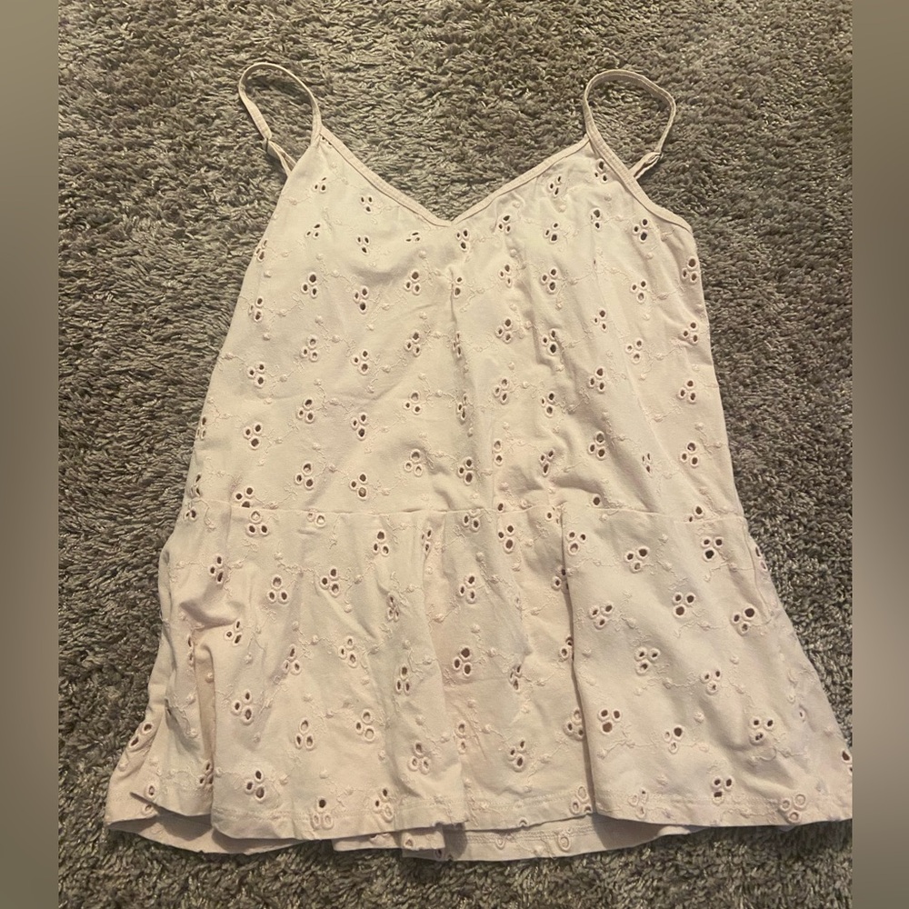 Hinge tank top